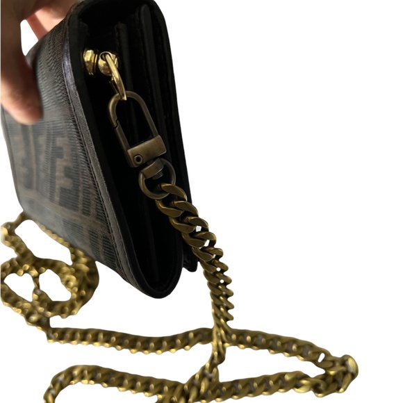 Vintage Fendi Zucca Print + Leather Trifold Convertible Wallet on Chain - Picture 4 of 12